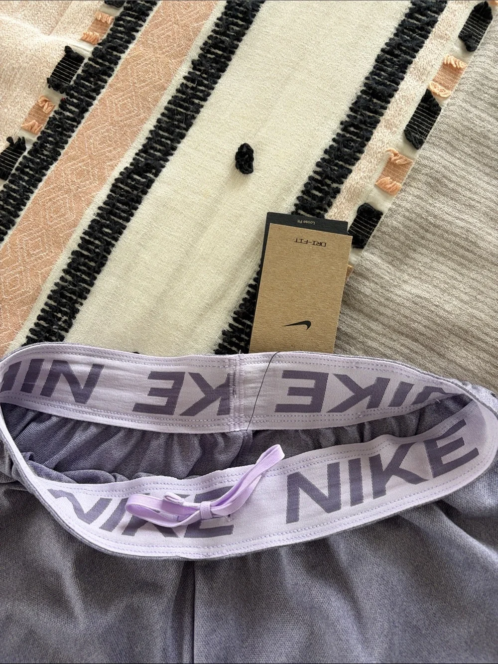Nike nwt lightweight
